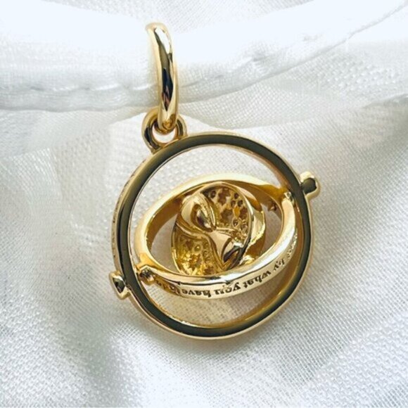 ✨ NWOT Spinning Time Turner Charm & Golden Snitch Wings Charm – Harry Potter ✨ - Picture 2 of 14